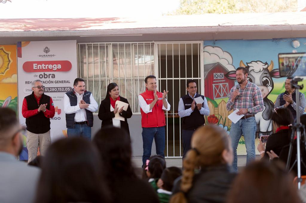 4-Esteban Villegas construye nuevas escuelas y moderniza planteles para fortalecer la educación en Durango (4)
