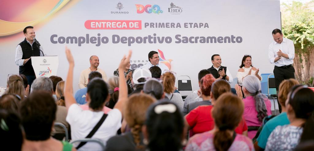 4-Familias ya disfrutan el Complejo Deportivo Sacramento, obra de Esteban que transforma la convivencia en Lerdo (2)