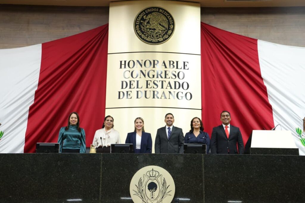 Clausuran diputados primer año de trabajo legislativo (2)