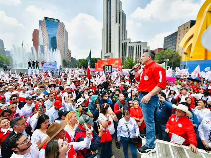 El PRI arrebató las calles a Morena