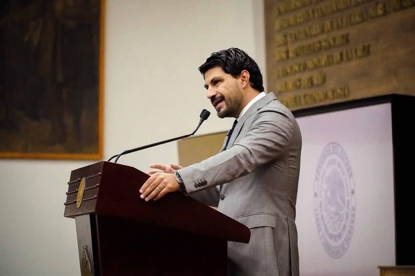 Martín Vivanco impulsa la creación del Sistema Estatal de Cuidados