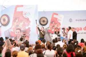 08-Con la entrega de 25 mil Tarjetas Madre más en la versión alimentaria, Esteban y Marisol cumplen compromiso con las mujeres de Durango (8)