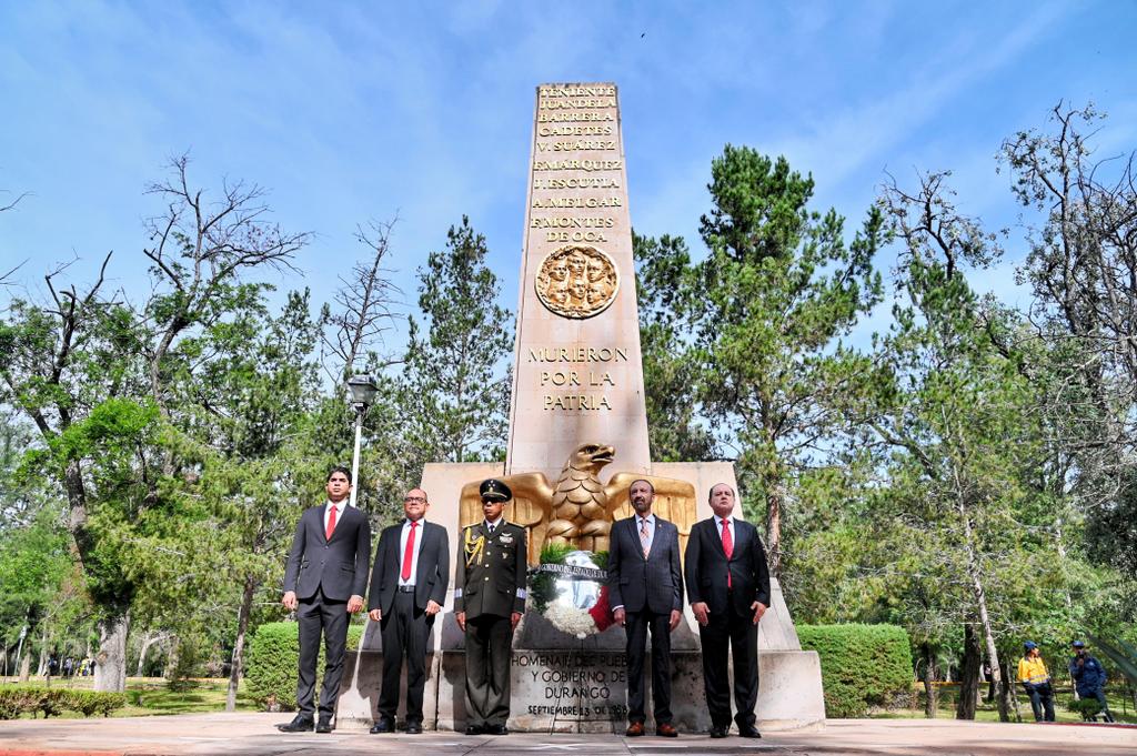 11-Durango rinde homenaje a los Niños Héroes en el 178 aniversario de su gesta histórica (2)