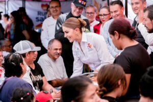 2-Lleva Marisol atención médica y apoyos a familias de Vicente Guerrero con la Ruta de la Salud (2)