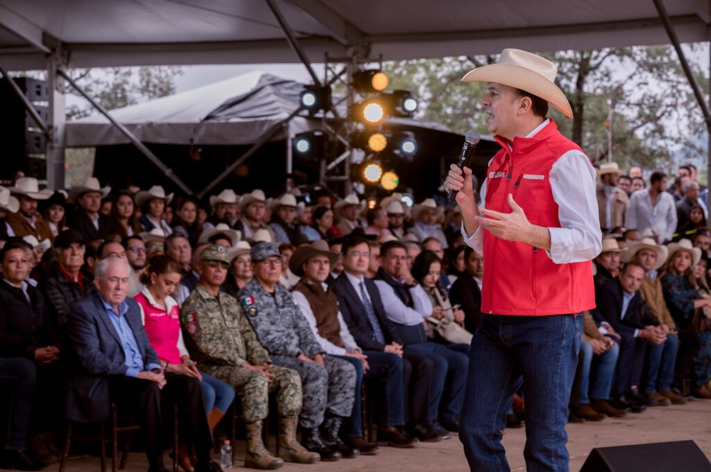 Sector empresarial ve en Durango un futuro de inversión y crecimiento con proyectos estratégicos de Esteban Villegas (2)