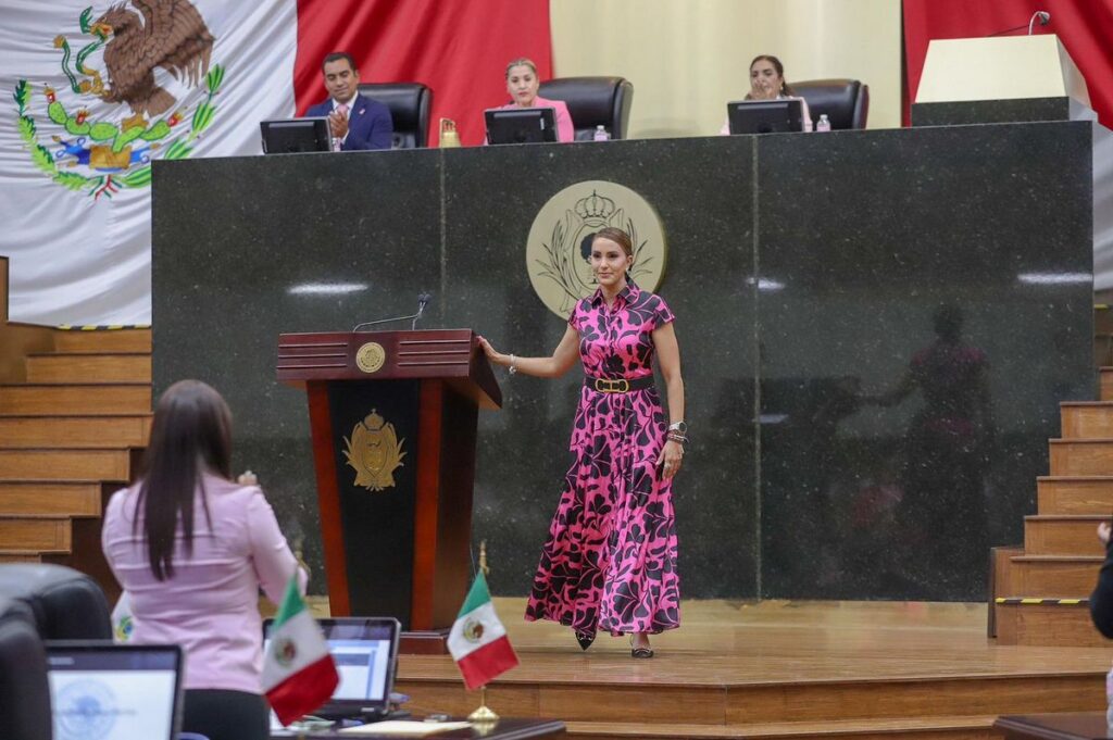 03-Desde el Pleno el Congreso del Estado, Marisol Rosso llama a fortalecer la prevención y el acompañamiento en la lucha contra el cáncer de mama (3)