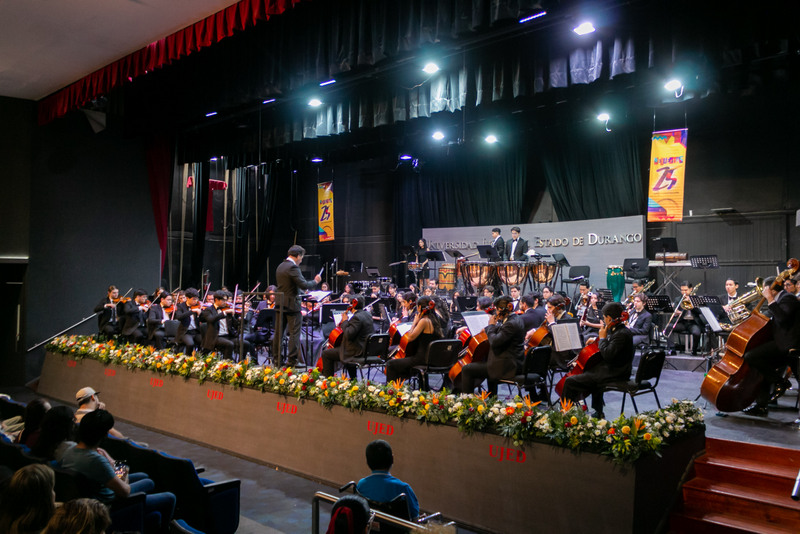 06-La Noche de los Mayas 1