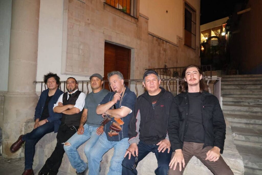1-dgo blues band 2