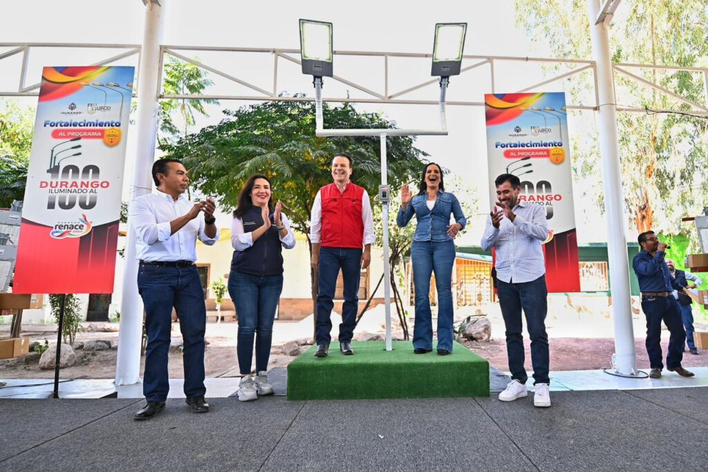 Con más obras y nuevas luminarias, Esteban y Susy iluminan Lerdo para fortalecer la seguridad y el desarrollo del municipio (1)