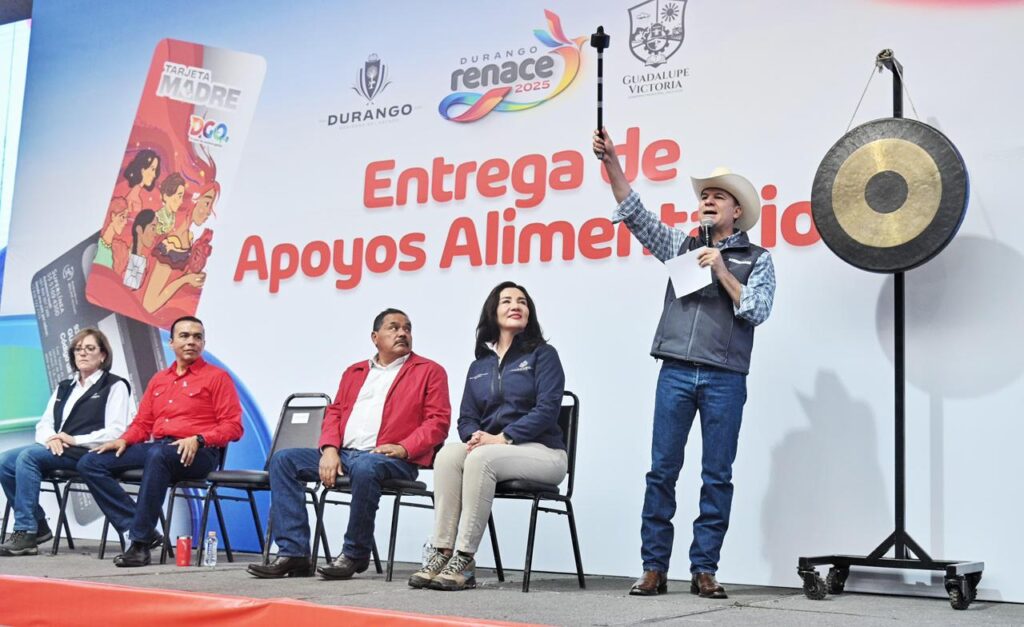 Cumple Esteban Villegas con Tarjeta Madre en Guadalupe Victoria (2)