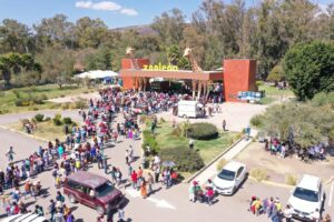 Exigimos que se conduzca de manera profesional y responsable