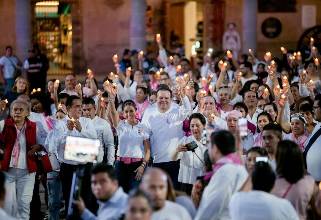 Sobrevivientes de cáncer de mama llaman a la detección oportuna y fortalecen la conciencia sobre la prevención en Durango