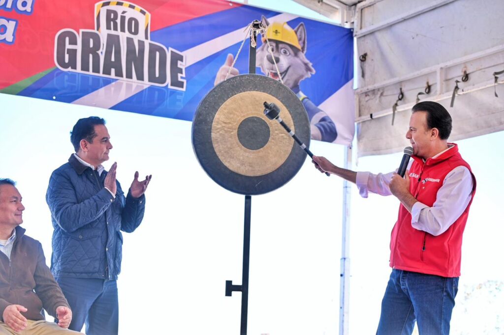 Continúa la obra en Durango Esteban y Toño entregan la segunda etapa del Río Grande en beneficio de más de 36 mil duranguenses (5)