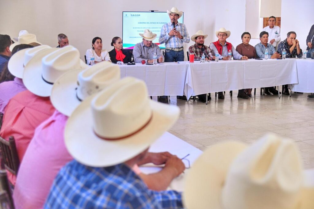 Gobierno del Estado fortalece la sanidad y productividad del hato ganadero en los 39 municipios3