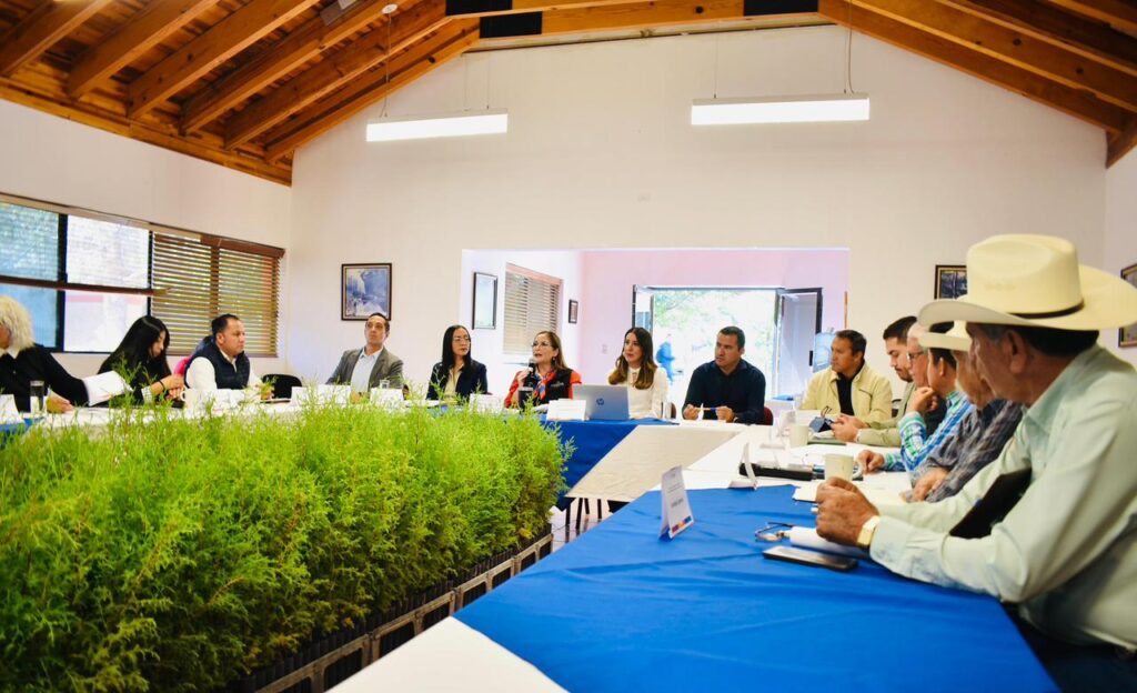 Gobierno del Estado impulsa el desarrollo forestal con convocatoria abierta a productores, ejidos y comunidades (1)