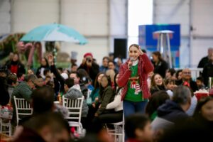 Acompañados de Marisol, niñas y niños de Casa Hogar DIF celebraron una posada con juegos y convivencia (3)
