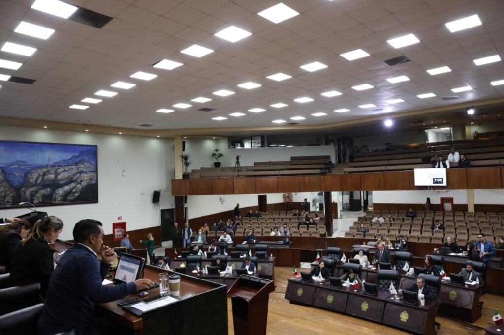 Aprueba Congreso leyes de ingresos  de los 39 municipios 