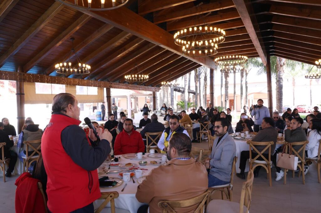 Reconoce Grupo Parlamentario del PRI labor de medios de comunicación1