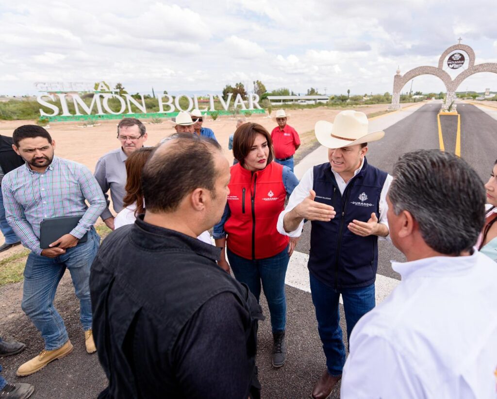 Durango avanzará en el mejoramiento de sus carreteras en equipo con Gobierno Federal y municipios, informó Esteban Villegas2