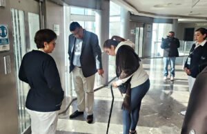 Esteban responde de inmediato; Yaritza inicia su proceso para cirugía de cadera en el Hospital 450 (5)