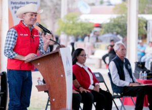Con obras de agua y acciones sociales, de seguridad y educación, Esteban Villegas acerca beneficios a las familias de Hidalgo (1)