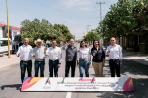 Con la rehabilitación del bulevar San Carlos, Esteban y Betzabé mejoran la movilidad y conectividad en Gómez Palacio (1)