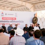 En Tamazula, Esteban Villegas entrega suplemento alimenticio y fortalece la ganadería como parte de la gira por los 39 municipios (5)