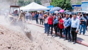 Gobernador Esteban supervisa obras de agua y drenaje en Villa Nazareno para mejorar la salud y los servicios básicos de las familias (1)