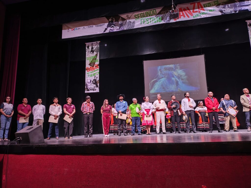 Primer Maratón Folklórico Así es la Laguna 6