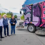 Cumple Gobierno de Esteban con nueva barredora “Doña Perrona” para el Municipio de Durango (5)