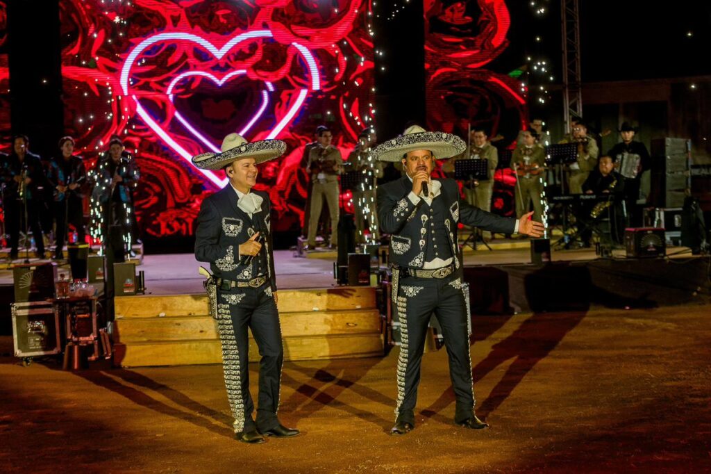 De la música a la esperanza Esteban y Lauro apoyan a niños con cáncer en Guadalupe Victoria (4)