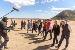 Durango en equipo con el Gobierno de México colaboran para crear incentivos y atraer más producciones de cine al país (2)
