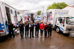 Esteban y Toño acercan atención médica gratuita a familias de la zona sierra de Durango con caravanas de salud (1)