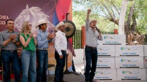 Gobernador Esteban concluye gira por los 39 municipios; reforzarán salud, educación y apoyo al campo (3)