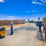 Gobierno del Estado mejora caminos a comunidades en Canatlán con trabajos de rehabilitación vial (3)