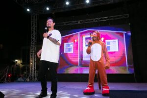 Óscar Burgos llena de risas el Corredor Constitución en el 4to. Festival de la Risa 2026 (4)