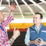 Las familias disfrutarán conciertos con mejor sonido en el Palenque de la Feria; supervisan Esteban y Lauro la restauración acústica del recinto 1