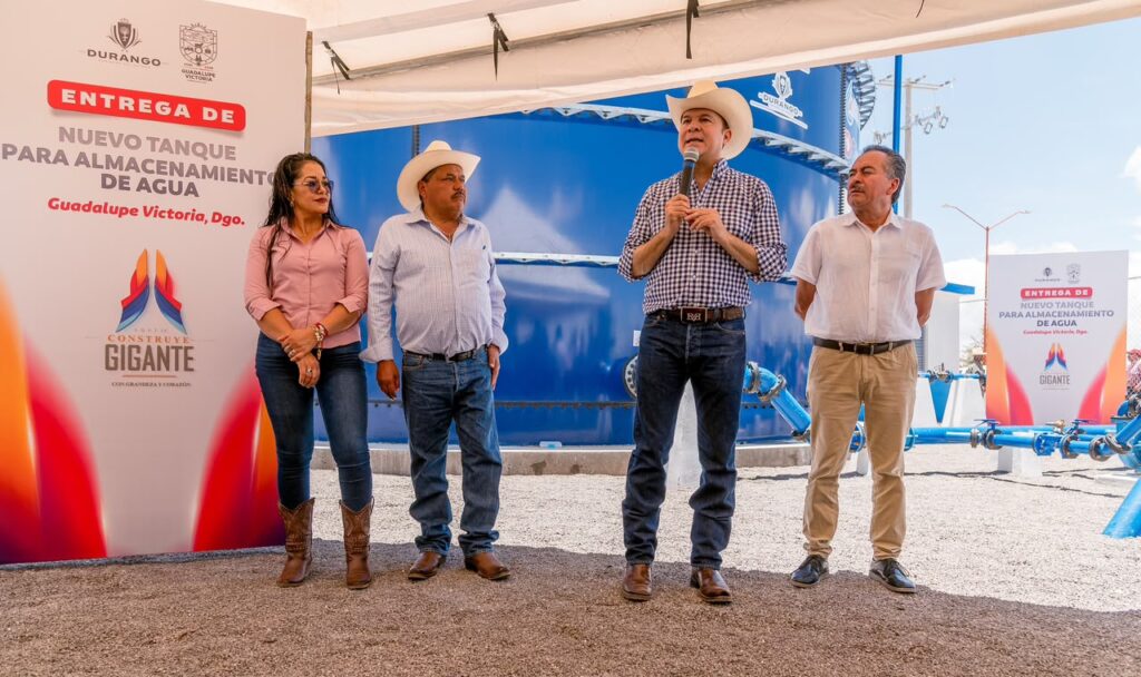 Más de 5 mil habitantes de Guadalupe Victoria tendrán mejor servicio de agua con la entrega del nuevo macrotanque (4)