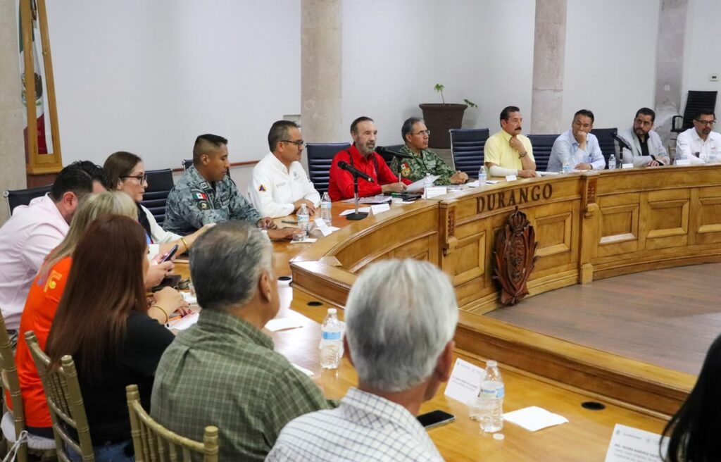 Refuerzan acciones preventivas y capacidad de respuesta ante la temporada de lluvias con sesión permanente del Consejo Estatal de Protección Civil (1)
