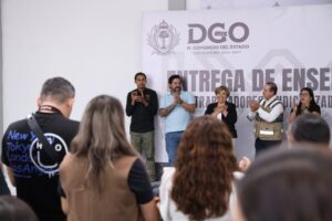 Cumple Congreso con sus trabajadores Ernesto Alanís (1)