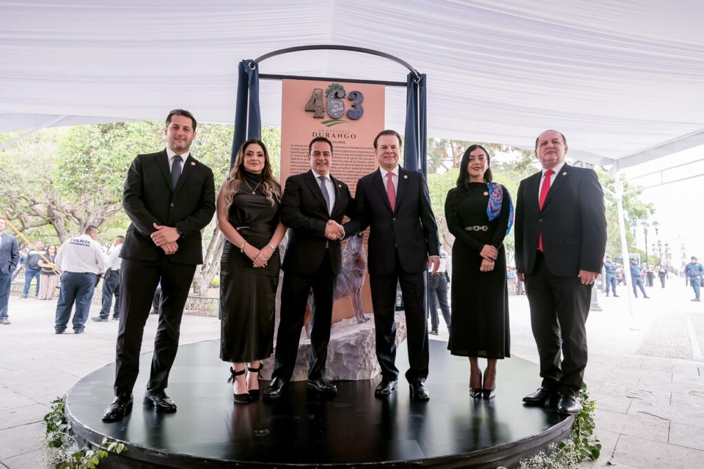 En el 463 aniversario de la ciudad, la unidad hará posible que Durango se convierta en uno de los grandes estados de México Gobernador Esteban Villegas (3)