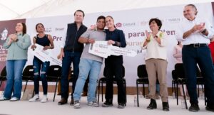 Gobernador Esteban llama a la unidad; presidenta Claudia reconoce la coordinación entre Durango y la Federación (1)