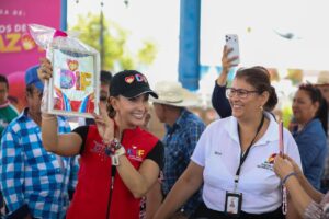 Ruta de la Salud llega a San Pedro del Gallo con atención médica gratuita y equipo especializado; Marisol Rosso destaca que también llega a los municipios más pequeños (6)