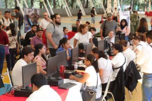 Gobierno del Estado invita a jóvenes a la Feria Nacional de Empleo 2026 con más de 900 vacantes disponibles en Durango y Laguna (5)