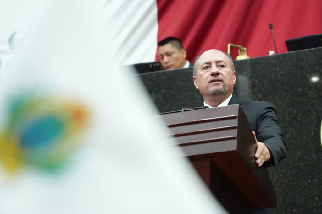 DÍAZ RODRÍGUEZ RINDE INFORME ANTE EL CONGRESO (5)