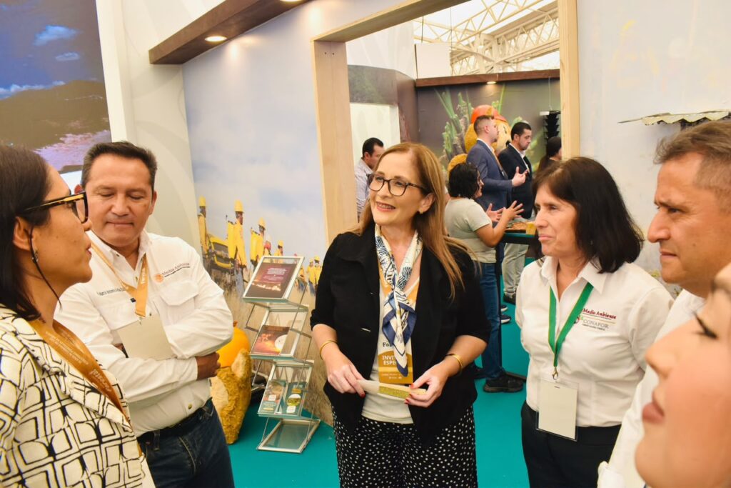 Durango presenta experiencias del buen manejo de los bosques en la Feria Nacional Forestal 2026 (4)