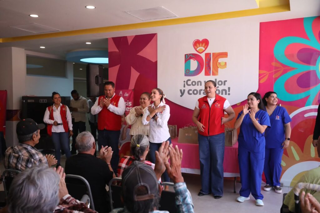 Entrega Marisol prótesis dentales a adultos mayores de Cuencamé y Tlahualilo (8)