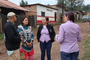 Gobierno del Estado lleva a Mezquital prevención de la violencia y servicios para mujeres de la comunidad O'dam (5)