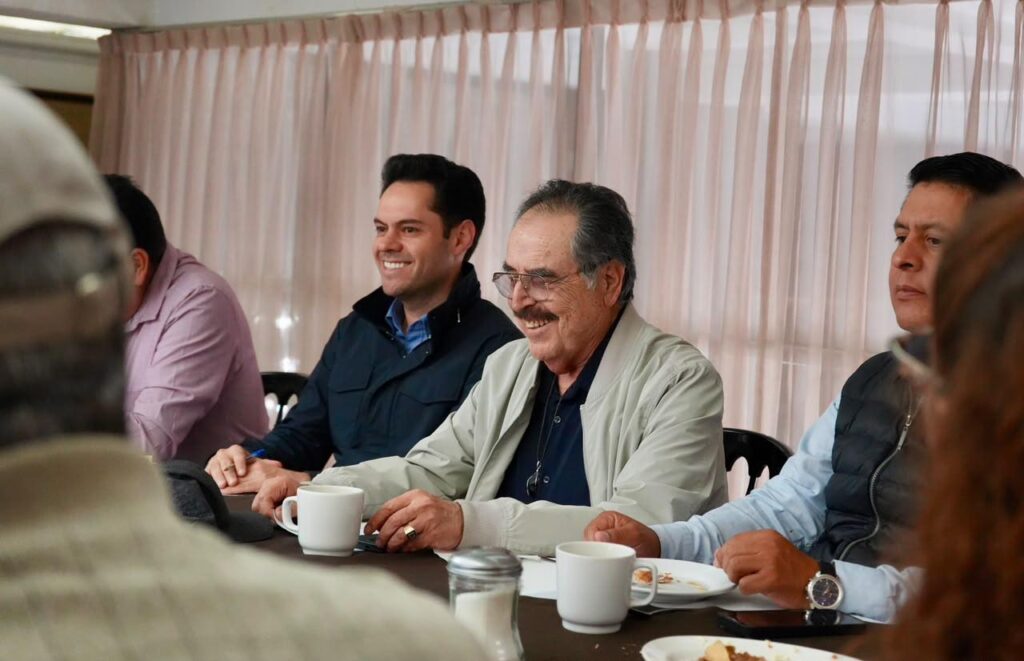 Suma Alejandro Mojica a voces ciudadanas comprometidas con Durango (1)