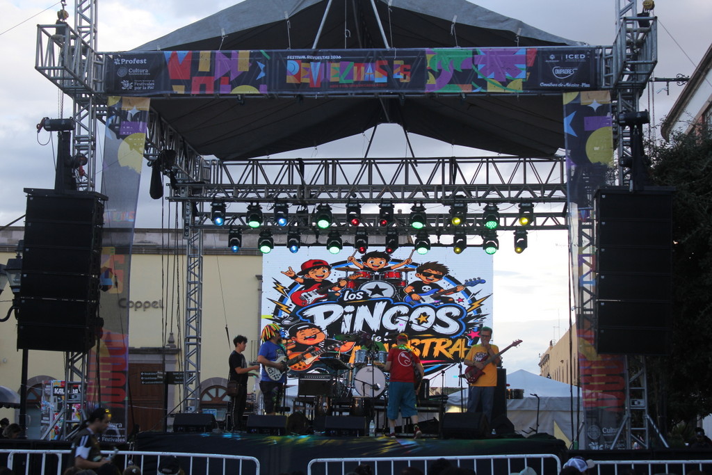 08-Los pingos de la maestra 3